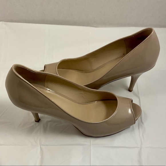 Nine West beige peep toe heels - Picture 2 of 6